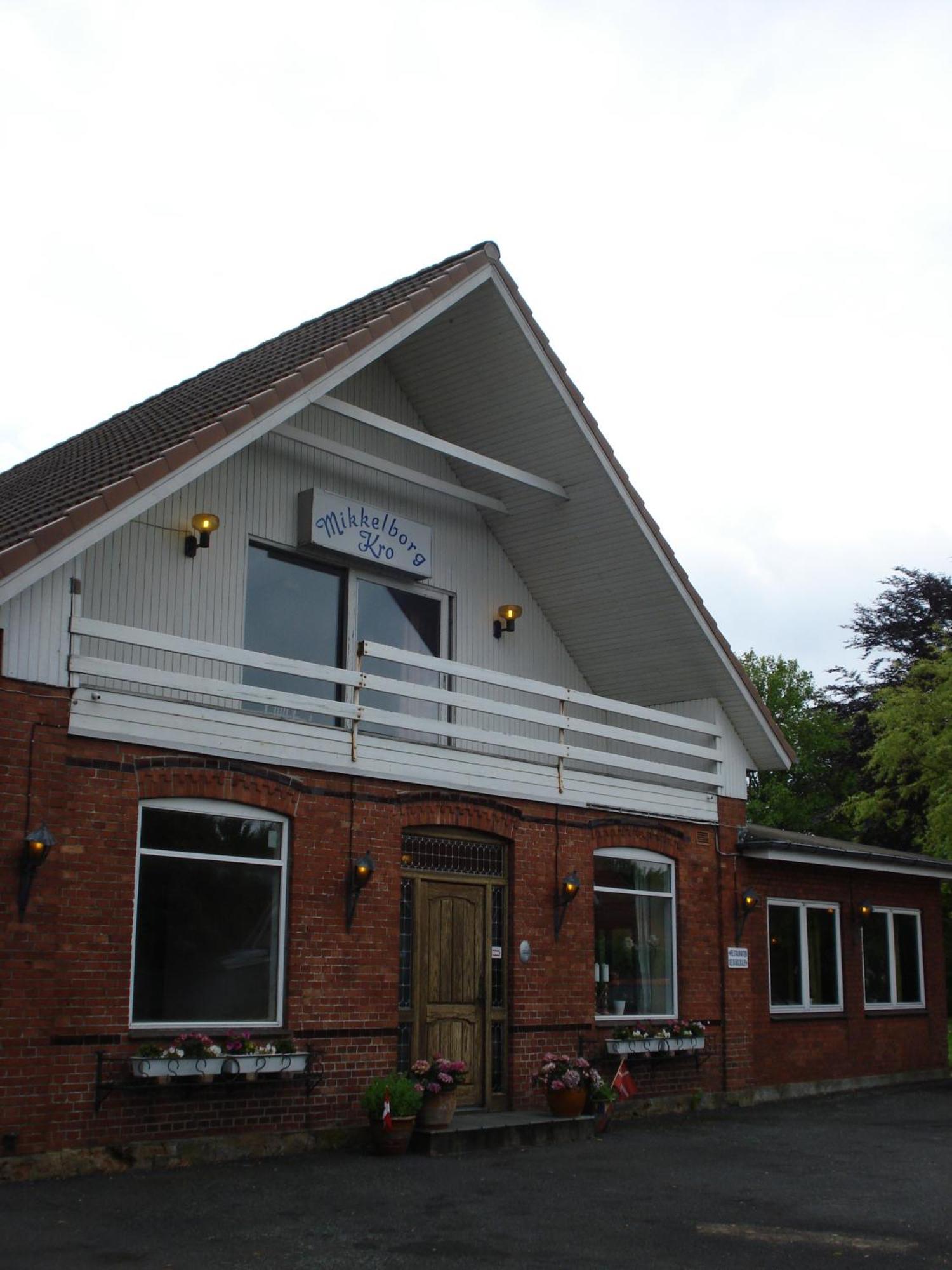 Mikkelborg Kro Rodding Exterior photo